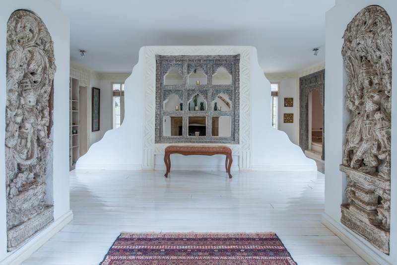 The Karen Manor - Gallery 12